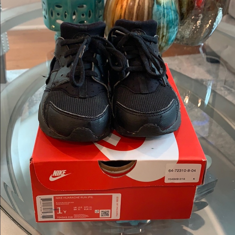 Boys Huarache's Sz 1